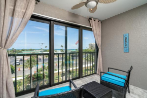 Always Summertime: Views, Pool & Pickleball Courts